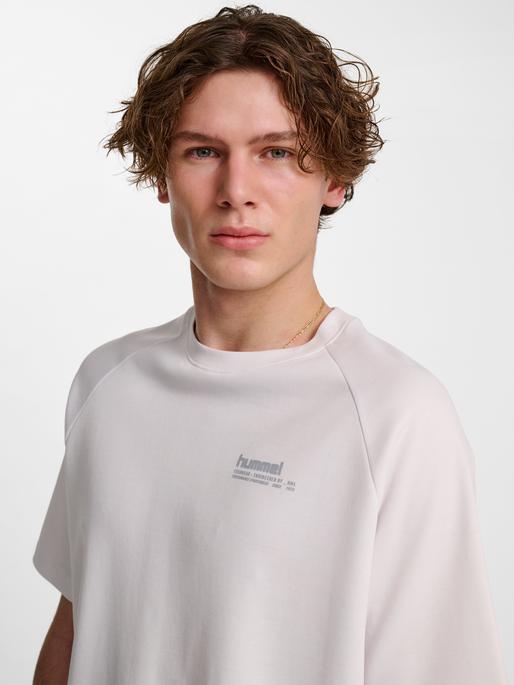 Produktbild hummel hmlTECH LOOSE T-SHIRT (XS)