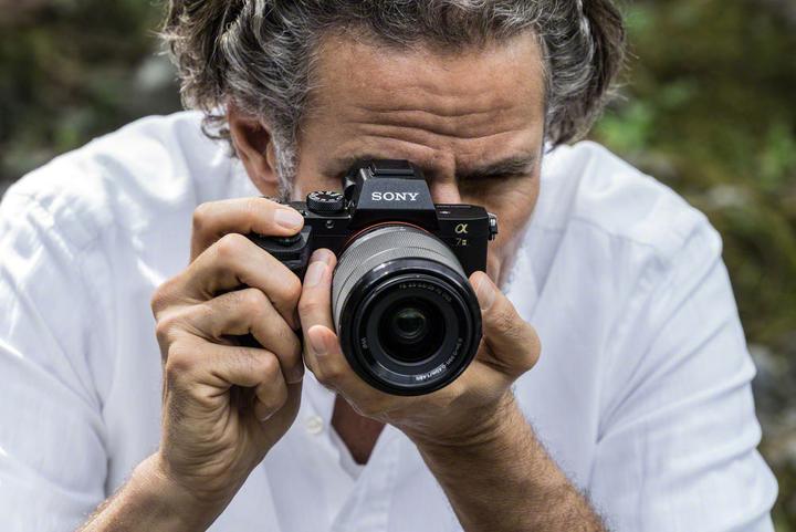 Image du produit Sony Alpha 7 II (24 Mpx, Plein format)