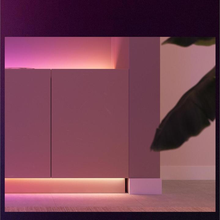 Productafbeelding Philips Hue Flux gradiënt (RGBW, Veelkleurig, 300 cm, Interieur)