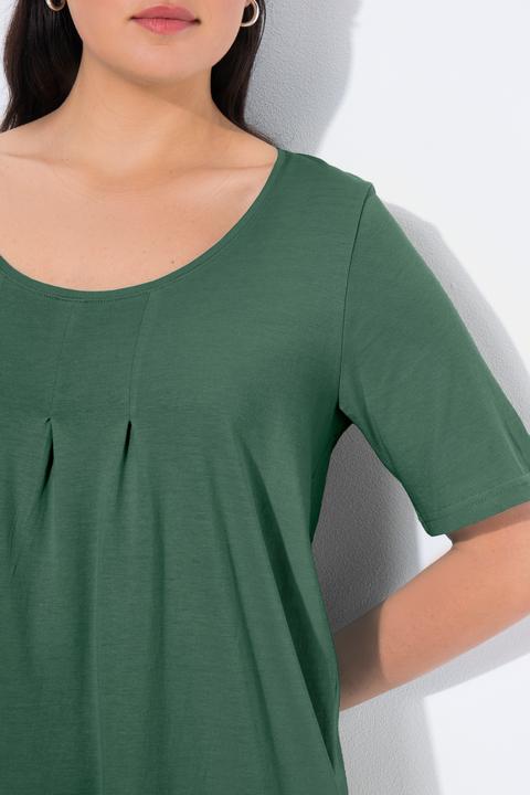 Actual product image Ulla Popken Essential Front Pleat Tee (50, 52)