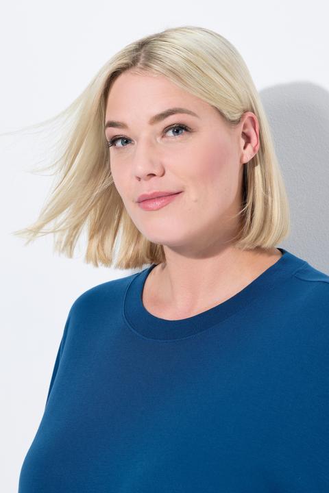 Actual product image Ulla Popken Oversized Antibacterial Short Sleeve Tee (46, 48)