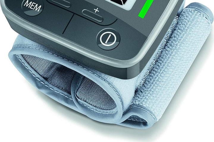 Actual product image Beurer Bc 32 (Blood pressure monitor wrist)