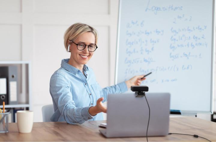 Actual product image Kensington W2050, Webcam, 1080P (2.10 Mpx)