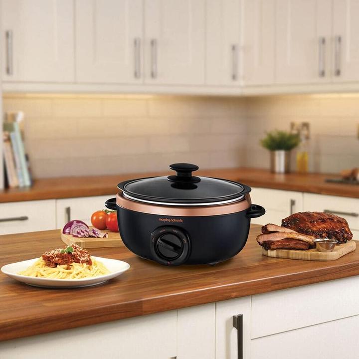 Produktbild Morphy Richards Slow Cooker Sear&Stew 3.5L matt schwarz/ rosegold