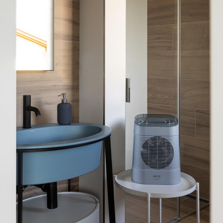 Actual product image Imetec Silent Power Protection Indoor Blue 2100 W Electric room heater with fan (2200 W)