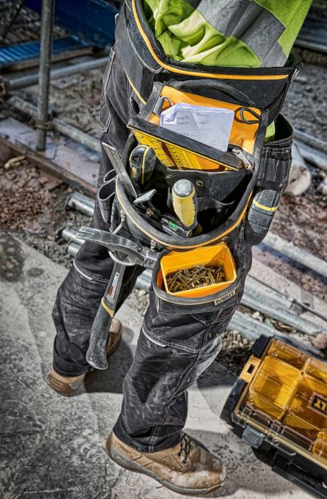 Image du produit DeWalt DWST1-75652 Sacoche pour marteau et clou, jaune/noir