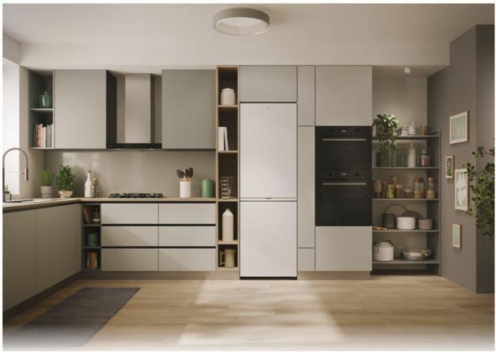 Produktbild Candy CNCQ2T618EW (355 l)