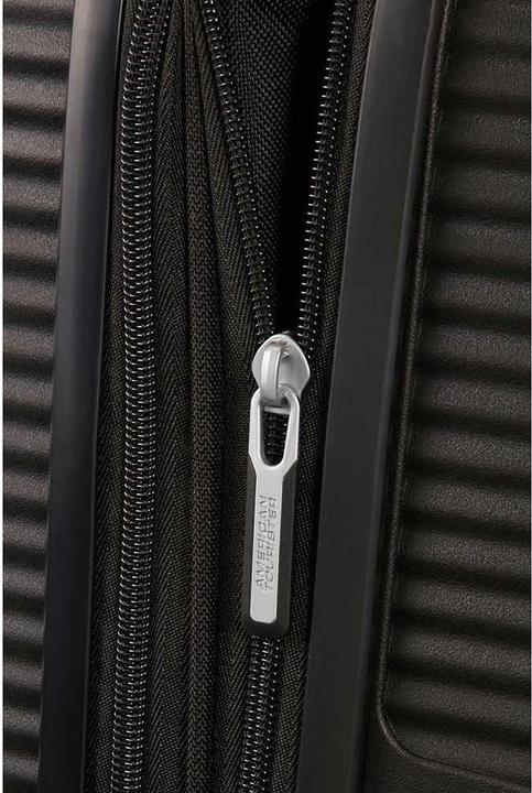 Actual product image American Tourister Soundbox (41 l)