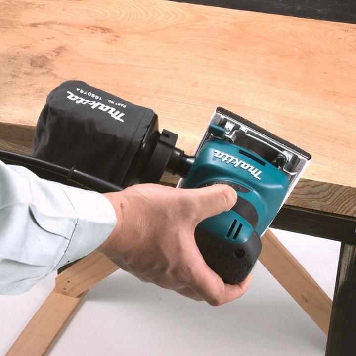 Productafbeelding Makita Bo4900v (Vlakschuurmachine, 330 W)