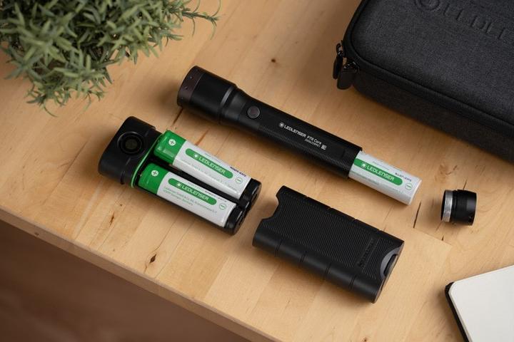 Produktbild Ledlenser Flex 10 (9000 mAh, 9 W, 33.30 Wh)