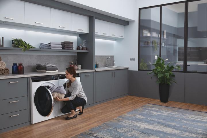 Actual product image Haier HW100-B14979-S (10 kg, Left)