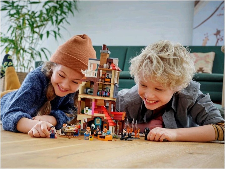Image du produit LEGO Attaque sur le terrier (75980, LEGO Harry Potter, LEGO difficiles à trouver)