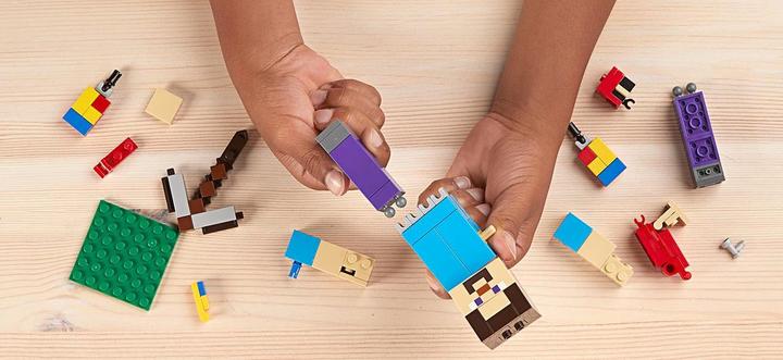 Produktbild LEGO Steve mit Papagei (21148, LEGO Minecraft)