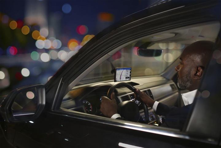 Produktbild Garmin DriveSmart 76 MT-S (7")