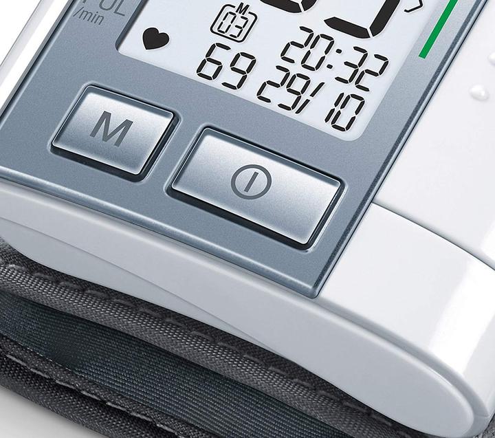 Actual product image Beurer Bc 40 (Blood pressure monitor wrist)