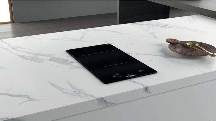 Image du produit Whirlpool WS Q0530 NE, Noir, Intégré, 28 cm, table de cuisson à induction, vitrocéramique, 2 zone(s)