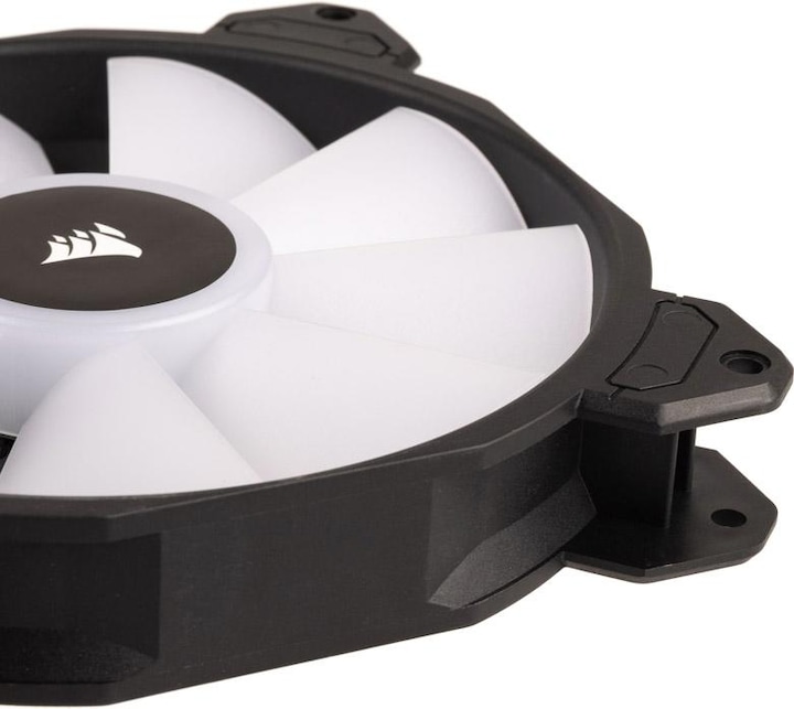 Actual product image Corsair SP140 RGB Elite (140 mm, 1 x)