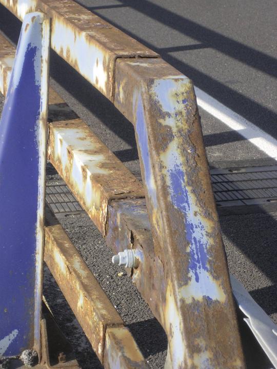 Actual product image CRC Anti-rust paint 2-in-1 (500 ml, Light blue (RAL 5012), Light blue RAL 5012)