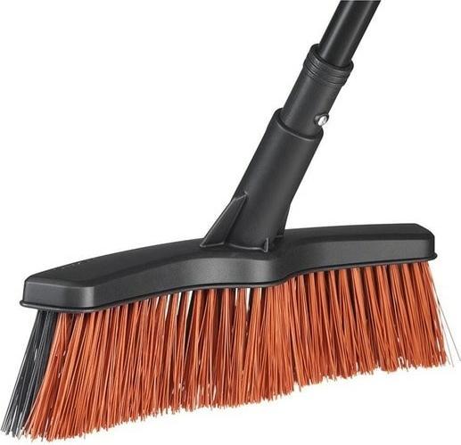 Actual product image Fiskars Universal yard broom M, 1025921 (1 pcs.)