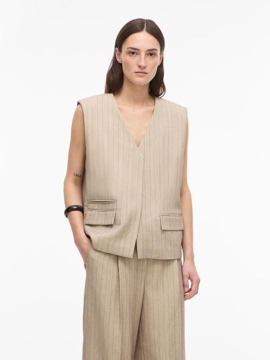 Produktbild Rouge Edit V-Ausschnitt Weste (38)