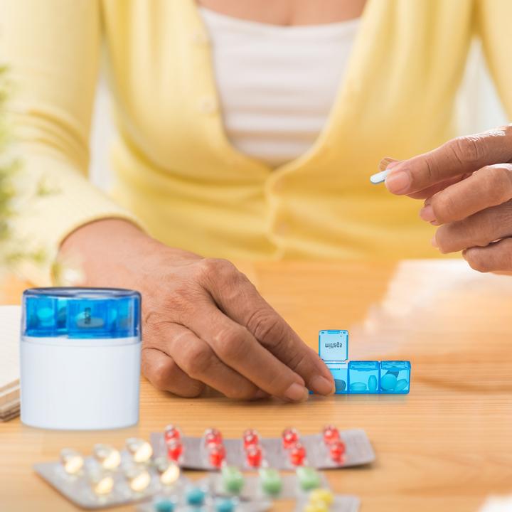 Actual product image Relaxdays Pill Box