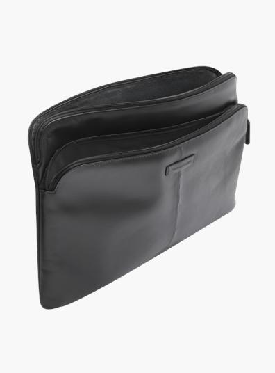 Actual product image dbramante1928 Skagen Pro+ (14", Apple)