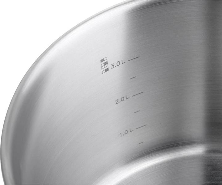 Actual product image Zwilling Twin Classic Saucepan, 1.5 l, 16 cm (Pot, Stainless steel, 16 x 12.70 cm)