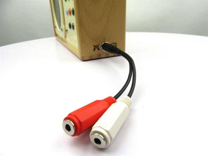 Actual product image Hörbert Accessible 11 buttons with USB-C connection and socket