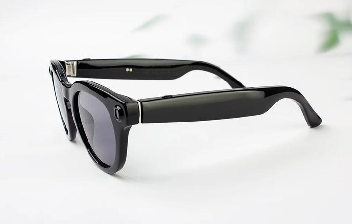 Actual product image Colmi Round-framed V03 sunglasses