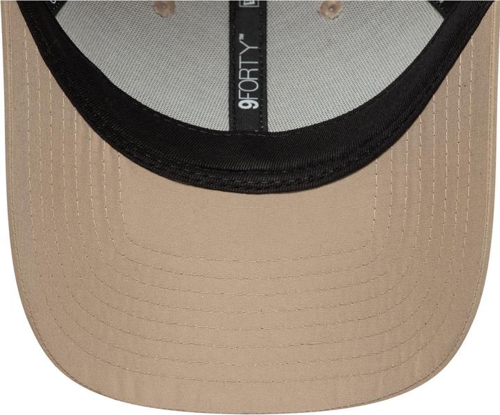 Actual product image New Era 9Forty Cap - FLAWLESS New York Yankees ash brown