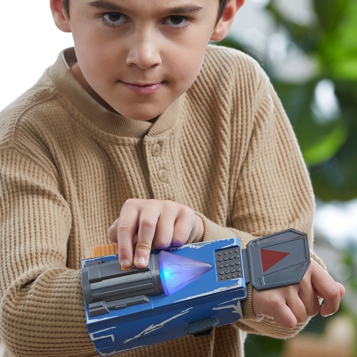 Immagine prodotto Hasbro Blaster a effetto Nightfall Gauntlet di Star Wars