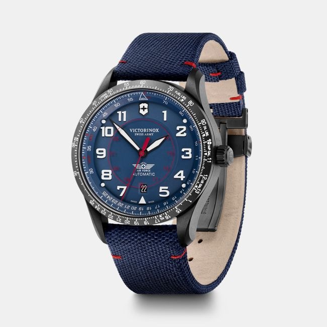 Image du produit Victorinox Airboss Mecha 42, BLK PVD, BLE dial, BLE nylon str (Montre pilote, 42 mm)