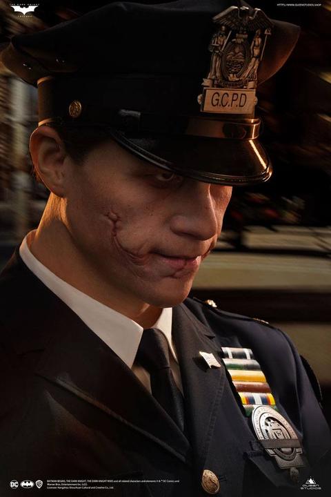 Actual product image Queen Studios The Dark Knight Bust 1/1 The Joker (Police Uniform) 87 cm