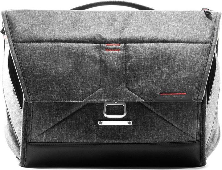 Actual product image Peak Design Everyday Messenger 15" (Camera shoulder bag, 18 l)