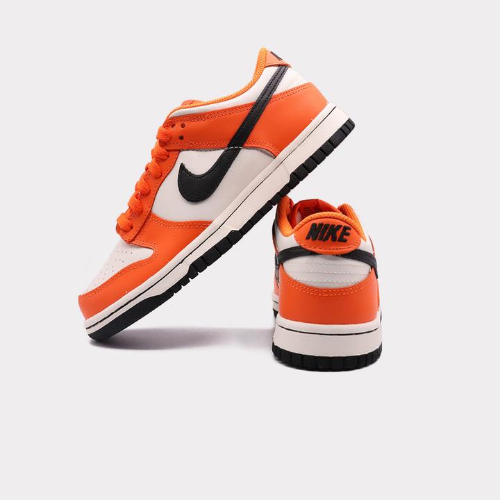 Image du produit Nike Dunk Low (39)