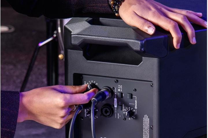 Produktbild Alesis STRIKE AMP 8 MK2 (Aktiv)