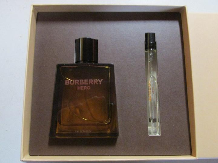Actual product image Burberry Hero Eau De Parfum Gift Set for Men (Perfume set)
