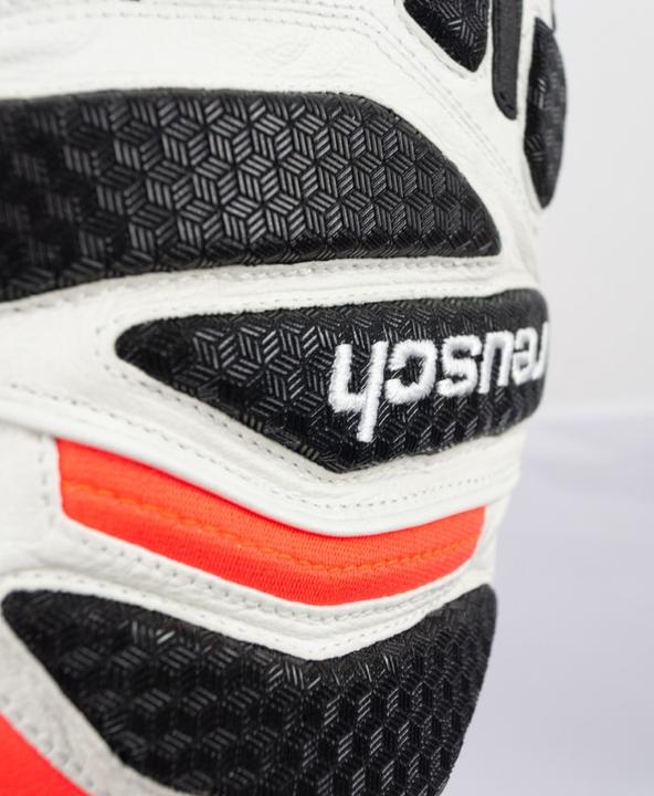 Actual product image Reusch World Cup Warrior Lobst. (8.5)