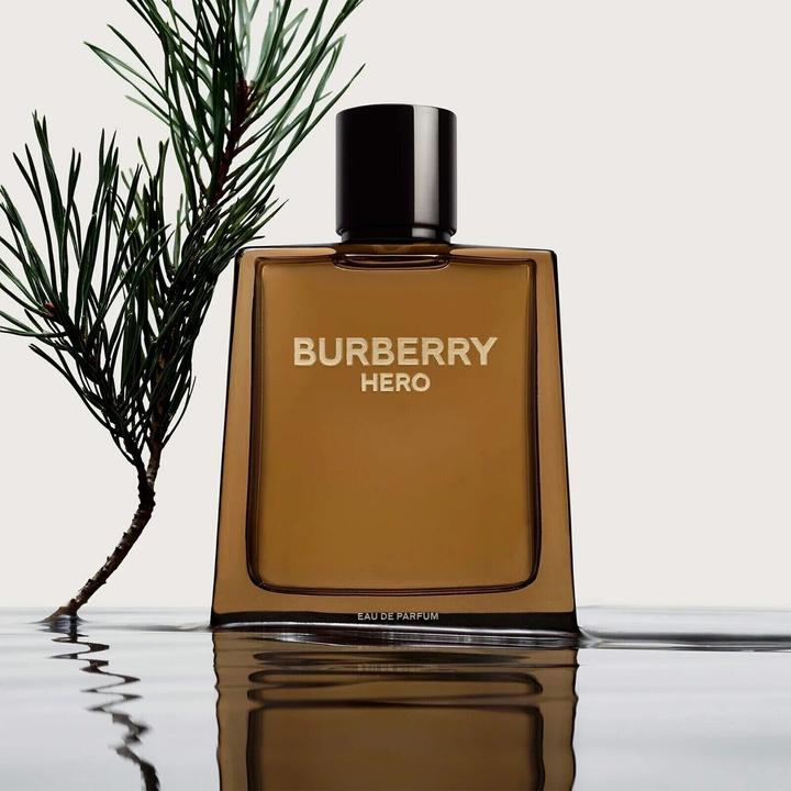 Image du produit Burberry Set Hero, Barbati, Eau De Parfum 100ml Eau De Parfum 10ml (Coffret de parfum)