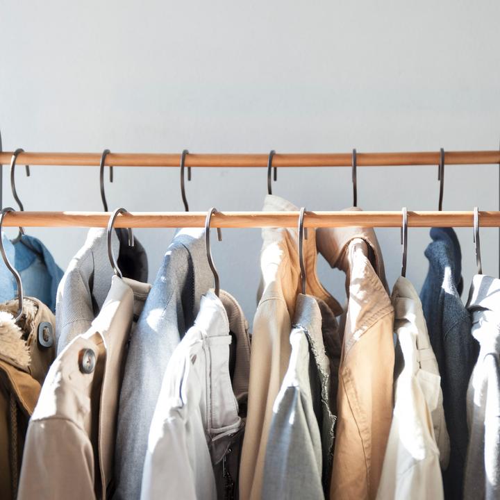 Actual product image Yamazaki Garderobe mit Rollen TOWER