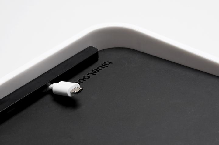 Actual product image BlueLounge Sanctuary4 (20 W)