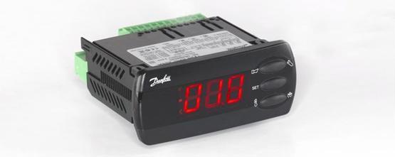 Produktbild Danfoss AK-CC 210 - Køle-apparatstyring, Temp., Multi, 4 relaeer, 1f, 2k, 2,5 VA