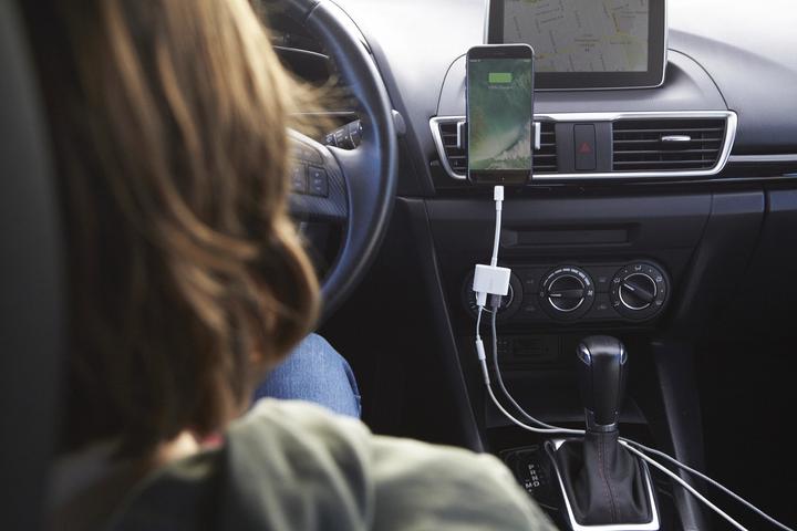 Produktbild Belkin RockStar (Lightning, 2x Lightning)