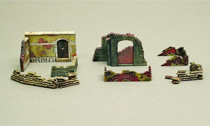 Actual product image Italeri Walls Ruins II