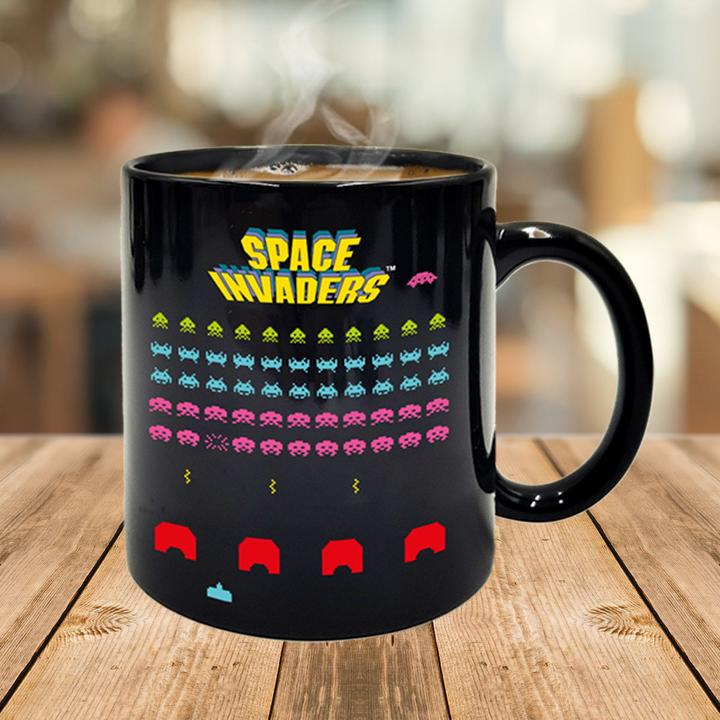 Actual product image Space Invaders Cup "" - with colour change (300 ml)
