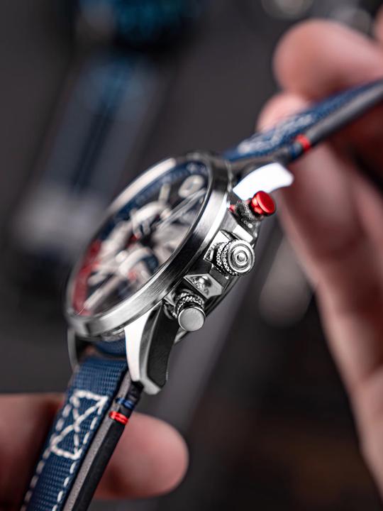 Actual product image AVI-8 AV-4056-09 Hawker Harrier Dual Retrograde (Chronograph)