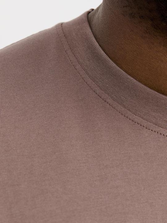 Produktbild Jack & Jones Jorvesterbro Tee Ss Crew Neck Noos Pls (8XL)