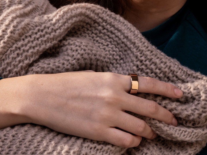 Immagine prodotto Ultrahuman Anello Air- Taglia 13- Air Gold (13, Oro bionico)