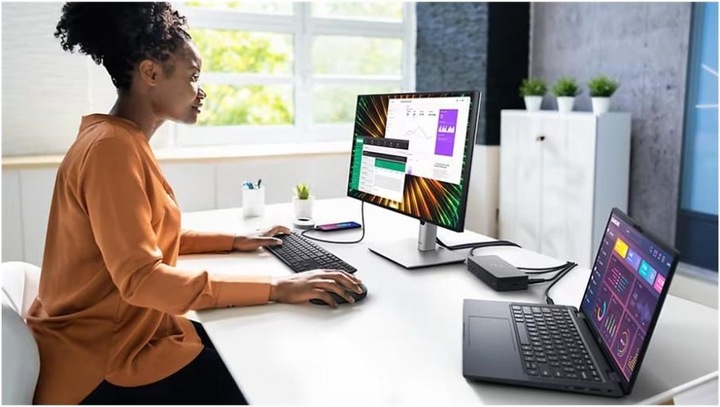 Actual product image Dell UltraSharp U2424H (1920 x 1080 pixels, 23.80")
