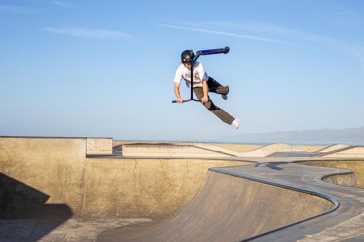 Actual product image Chilli Scooter Rocky